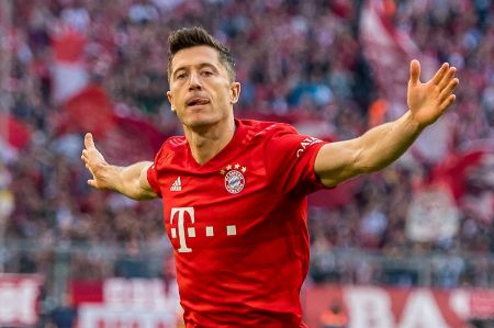 Picture for category Robert Lewandowski